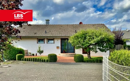 Titel - Haus kaufen in Schloß Holte-Stukenbrock - Traumhafter Bungalow in ruhiger Lage von Stukenbrock