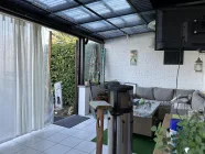 überdachte Terrasse