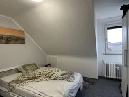 Schlafzimmer DG