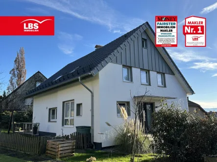 Ansicht Nord-West - Haus kaufen in Lage - Modernisiertes 1-2 Familienhaus              Willkommen im neuen Zuhause...