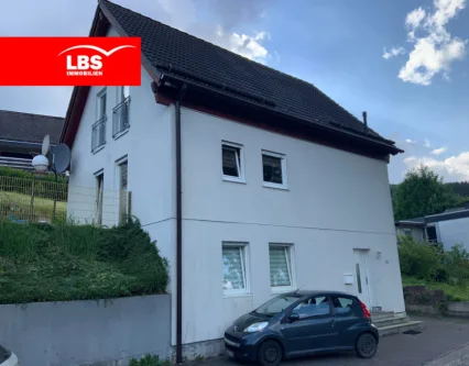 Blick Nordosten - Haus kaufen in Bestwig - Schickes Einfamilienhaus