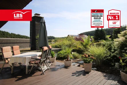 Terrasse mit Fernblick - Wohnung kaufen in Willingen - Traumwohnung mit riesiger Terrassenfläche