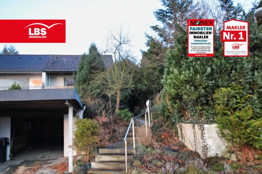 Ansicht - Haus kaufen in Warstein - Charmante DHH mit traumhaftem Fernblick in Warstein-Niederbergheim