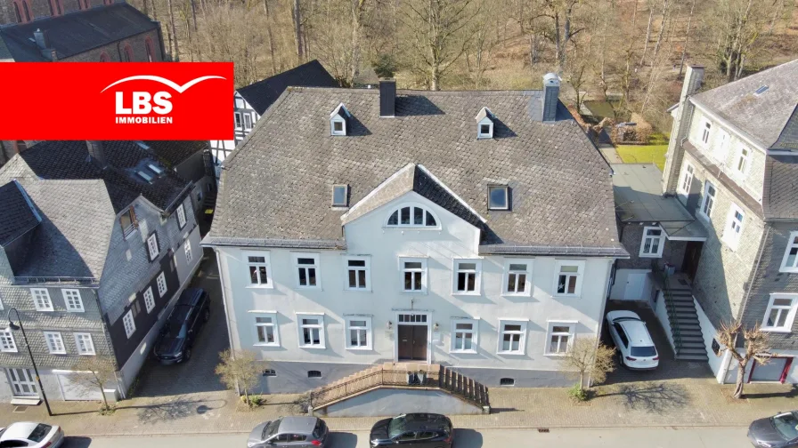  - Haus kaufen in Bad Berleburg - Charakteristisches Gebäudeensemble in historischer Altstadtlage 
