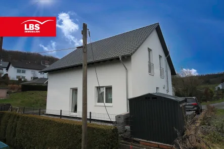  - Haus kaufen in Wilnsdorf - +++ EINFAMILIENHAUS IN NEUWERTIGEM ZUSTAND IN WILNSDORF-ANZHAUSEN +++ 