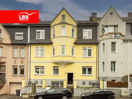 Außenansicht - Haus kaufen in Iserlohn - Stadthaus mit 4 Wohneinheiten, Ist-Jahres-Netto-Kaltmiete: 18.980 Euro