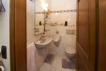 Tageslicht-Gäste-WC