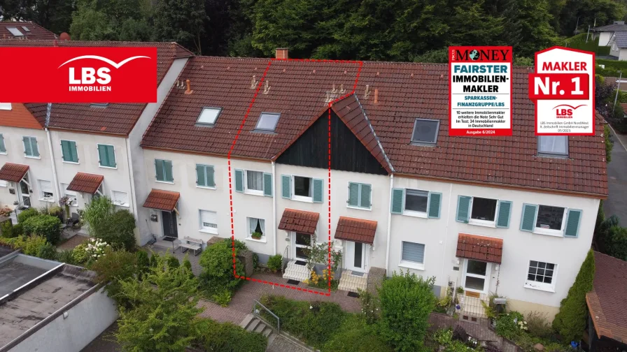 Aussenansicht - Haus kaufen in Menden - 4Z RMH mit Garage, Garten und Terrasse. Ausbaureserve, voll unterkellert 