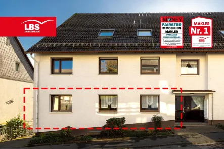 Außenansicht - Wohnung kaufen in Lüdenscheid - zentrale 4-Zimmer EG-Wohnung, mit Balkon, Gäste-WC und Kfz-Stellplatz