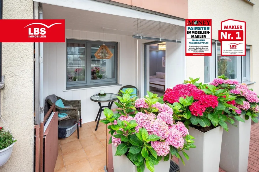 Zugang Terrasse - Wohnung kaufen in Lüdenscheid - Topp-moderne 3-Zimmer-Wohnung zentral in Lüdenscheid mit Loggia / Terrasse