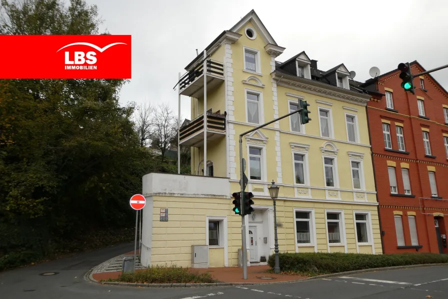 Außenansicht - Wohnung kaufen in Velbert - Schöne helle Dachgeschosswohnung mit guter Anbindung zu verkaufen!