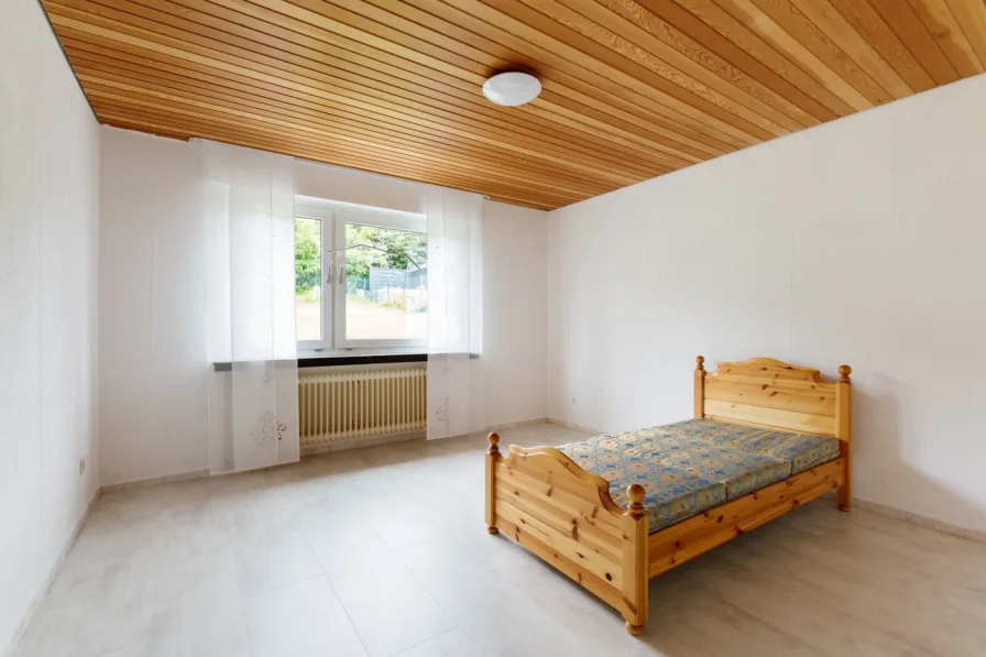 Schlafzimmer im EG