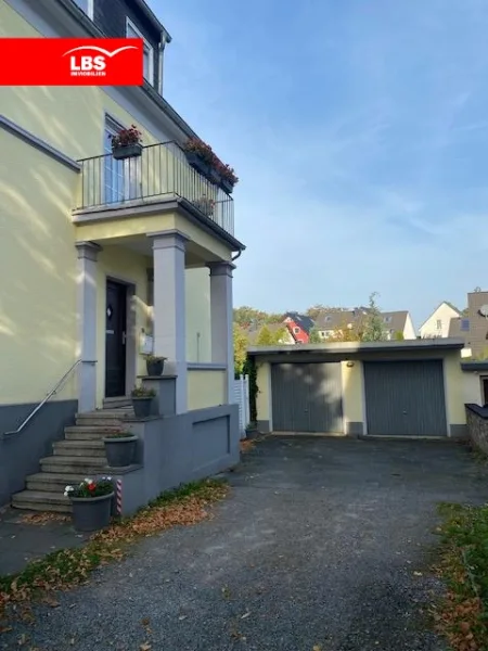 Eingangsbereich - Haus kaufen in Hagen - Attraktive Doppelhaushälfte mit Garten & 2 Garagen im Gründerzeitstil 
