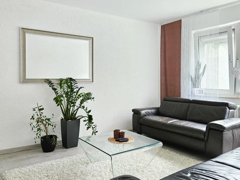 Wohnzimmer - Wohnung kaufen in Witten - Renovierte Erdgeschosswohnung in ruhiger Wohnlage von Witten!