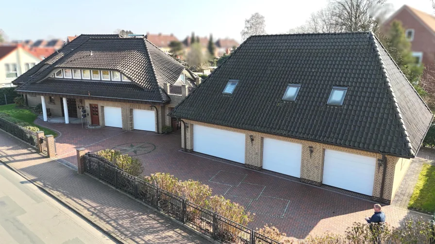 Ansicht - Haus kaufen in Weyhe -  Exklusives Anwesen in zentraler Lage in 28844 Kirchweyhe