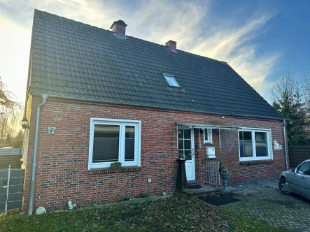 E020E142-891D-418A-8A08-05BD29 - Haus kaufen in Südbrookmerland - Teilrenoviertes Einfamilienhaus in Sackgassenlage - Moordorf