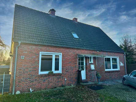 E020E142-891D-418A-8A08-05BD29 - Haus kaufen in Südbrookmerland - **Provisionsfrei** Teilsaniertes Einfamilienhaus in Moordorf