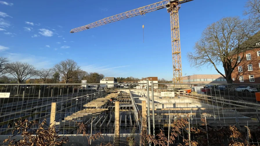 Keller und Tiefgarage im Sonnenlicht - Wohnung kaufen in Lüneburg - Terrassenwohnung im Hanseviertel