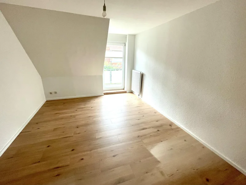 Obergeschoss / Zimmer / Zugang Balkon