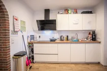 offener Wohn-/Essbereich mit Küche