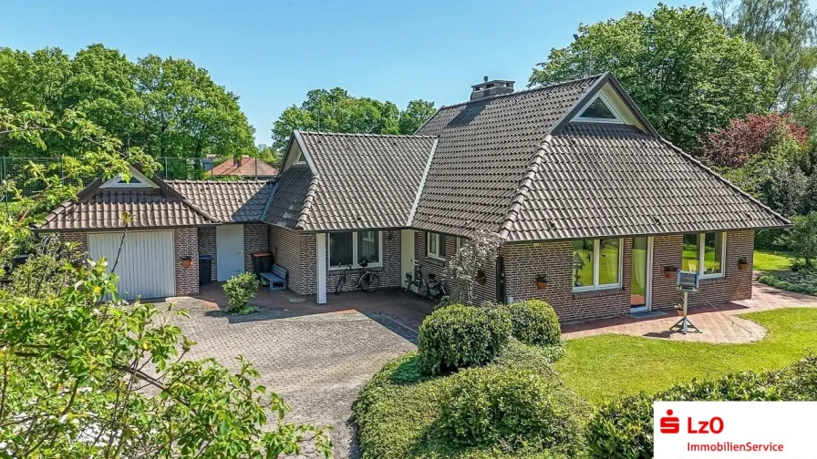 Außenansicht - Haus kaufen in Zetel - Wieder verfügbar! Wohnen in der Natur!