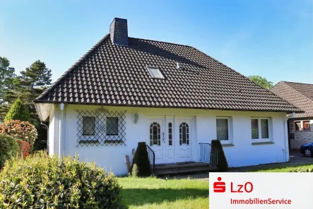 Ebenerdiger Bungalow mit tollem Grundstück - Haus kaufen in Wildeshausen - Gepflegter Bungalow in attraktiver Wohngegend