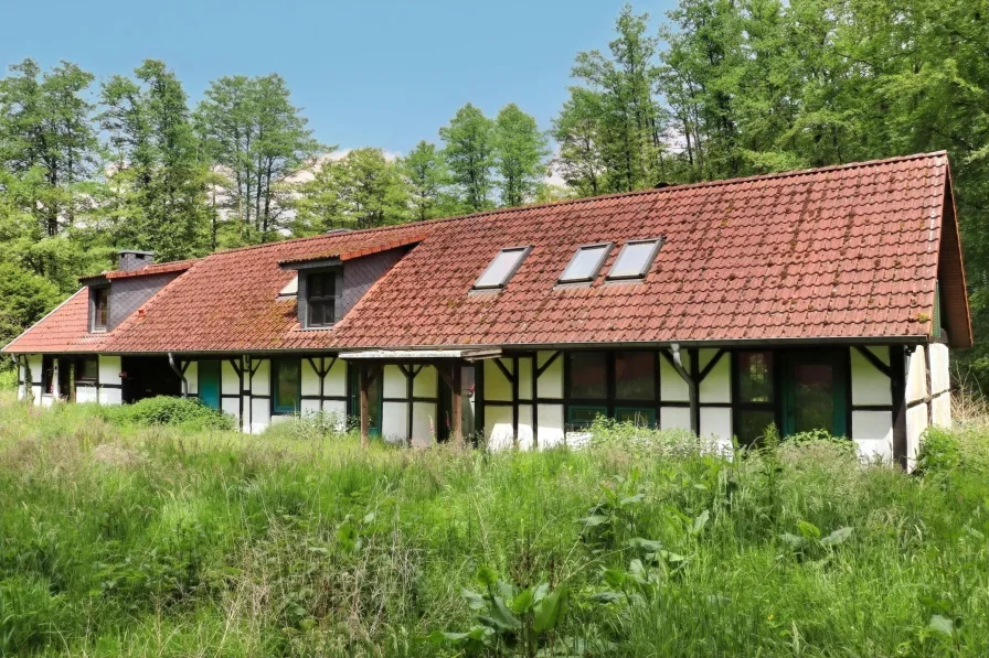 Großzügiges Wohnhaus in der Natur