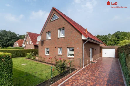 Außenansicht - Haus kaufen in Wittmund - Top gepflegtes und sehr modern eingerichtetes EFH in zentrumsnähe von Wittmund