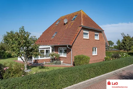 Außenansicht - Haus kaufen in Wangerland - Wohnen wo andere Urlaub machen!