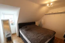 Schlafzimmer DG