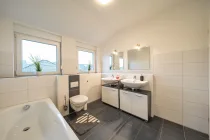 Badezimmer OG