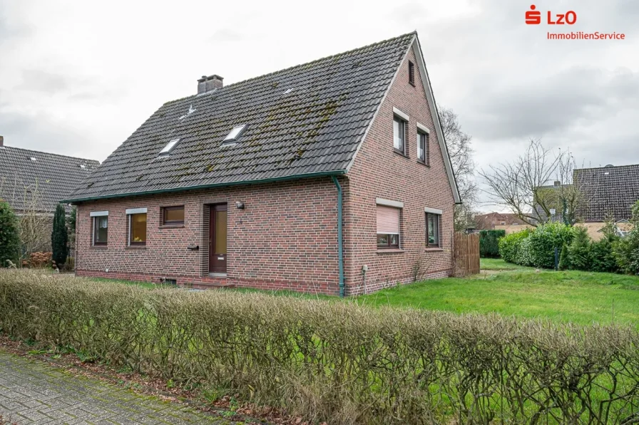 Außenansicht - Haus kaufen in Schortens - Ihr Wohntraum kann bald Wirklichkeit werden!