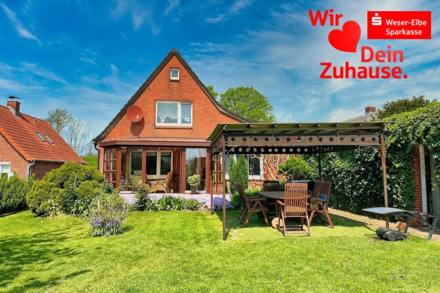 Blick aus dem Garten - Haus kaufen in Krummendeich - Großzügiges Einfamilienhaus in Krummendeich