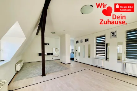 4-Zimmer-Wohnung - Wohnung kaufen in Bremerhaven - Mit Blick über Bremerhaven: 4-Zi.-Eigentumswohnung