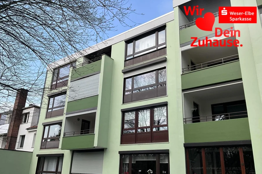 Rückseite - Wohnung kaufen in Bremerhaven - ETW mit großer Loggia in gepflegtem MFH