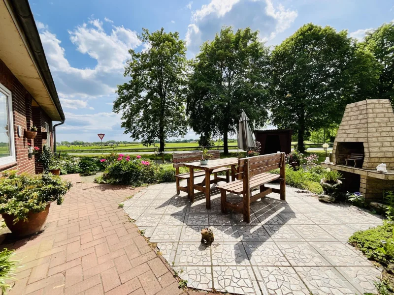 Terrasse vor dem Haus