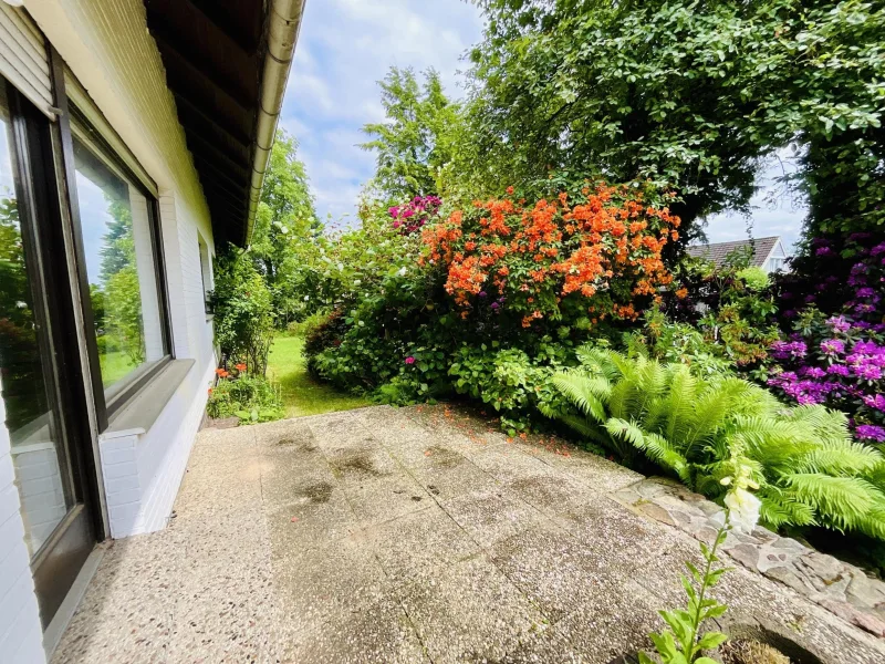 Terrasse mit Gartenzugang