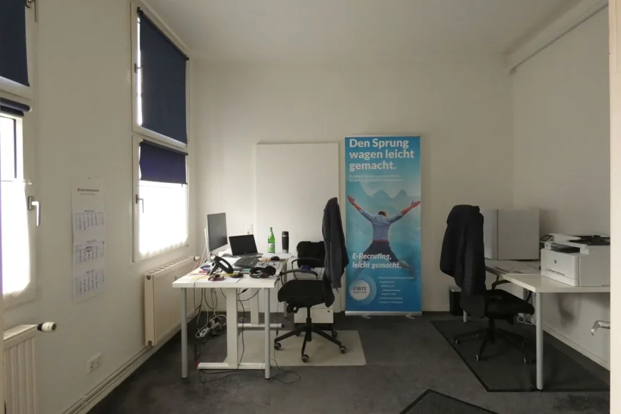 Büro braun - Büro