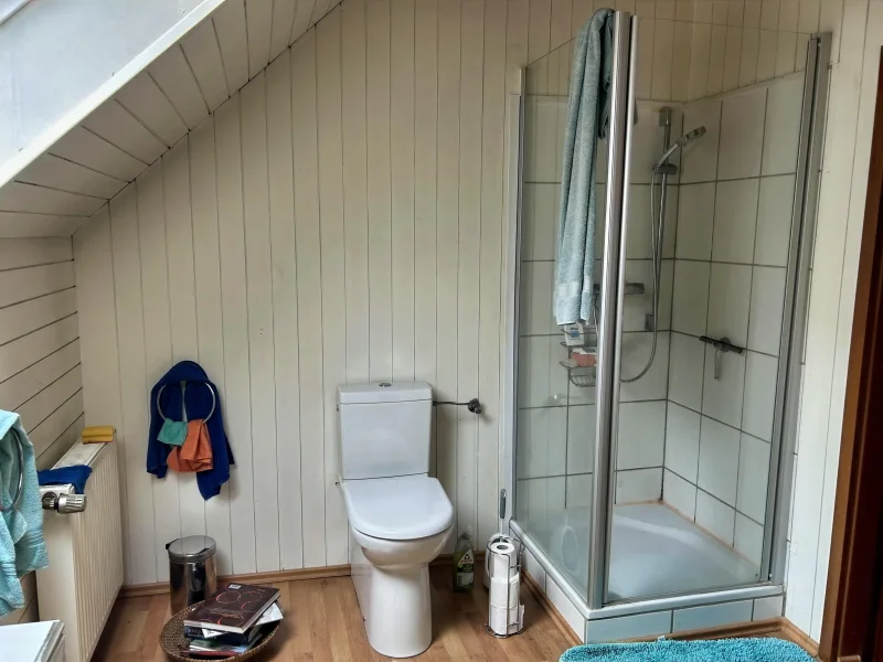 Badezimmer DG