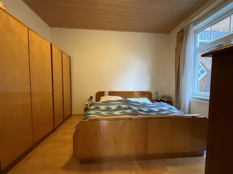 EG Schlafzimmer