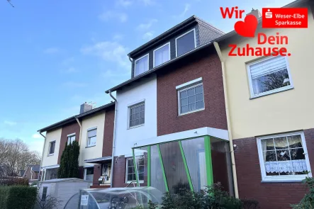 Hausansicht - Haus kaufen in Bremerhaven - Gemütliches Zuhause mit viel Freiraum!