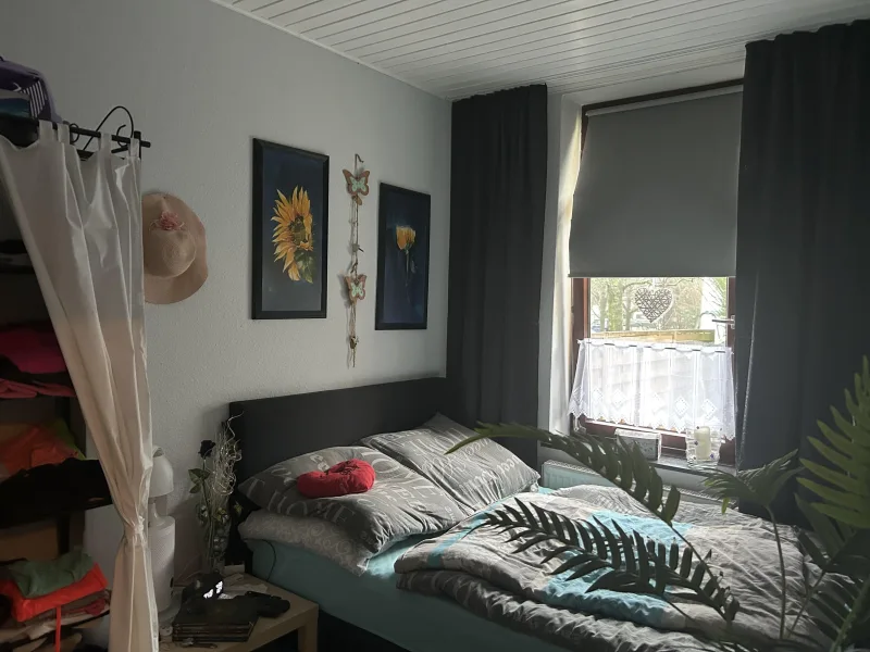 Schlafzimmer W2