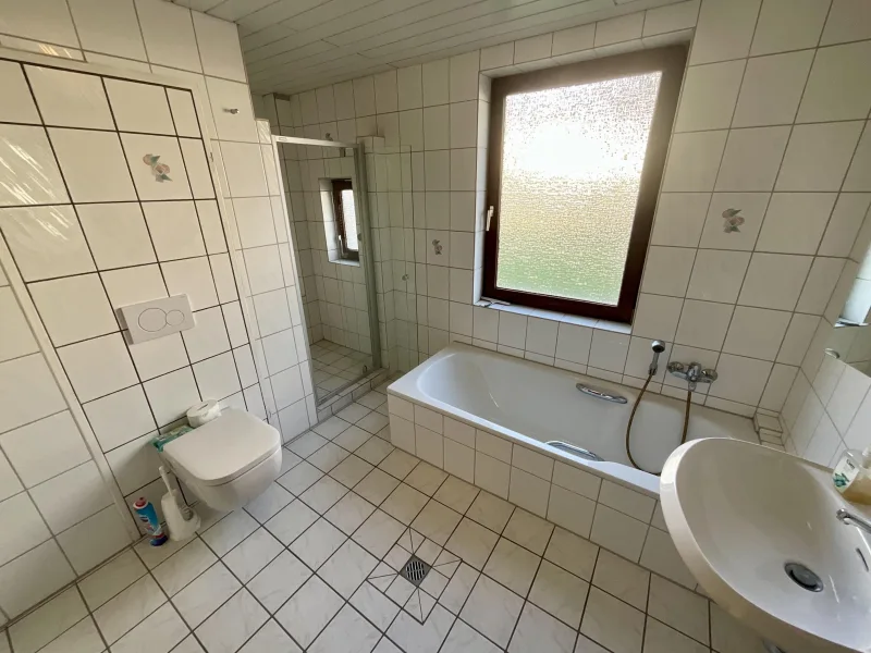 Badezimmer 1 Oberschoss