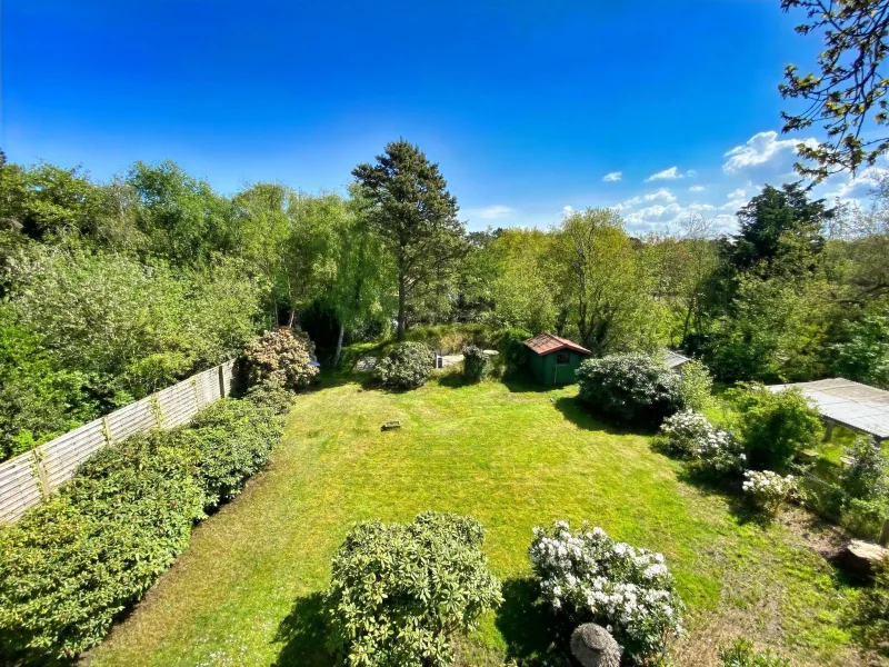 Unverbaubarer Blick in den Garten