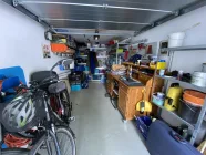 Garage mit Rolltor