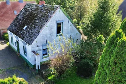 Frontansicht  - Haus kaufen in Jemgum - Handwerker aufgepasst - Kernsanierung in Nähe zu Ditzum