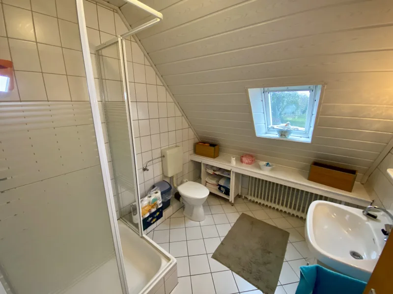 Badezimmer Dachgeschoss 