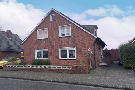  - Haus kaufen in Borkum - Teilvermietetes Wohnhaus auf der Nordseeinsel Borkum