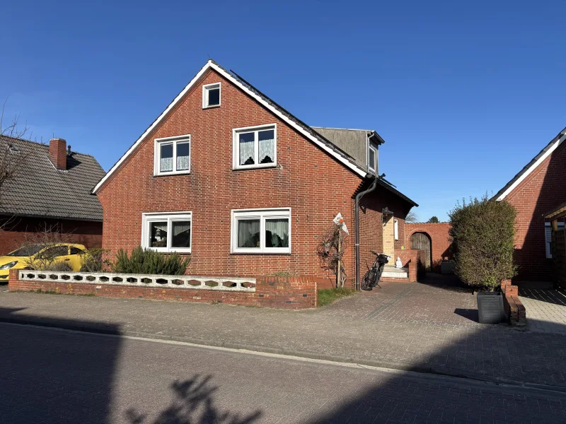  - Haus kaufen in Borkum - Teilvermietetes Wohnhaus auf der Nordseeinsel Borkum