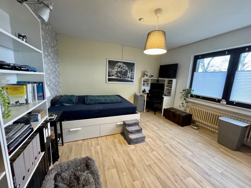 Zweites Schlafzimmer 